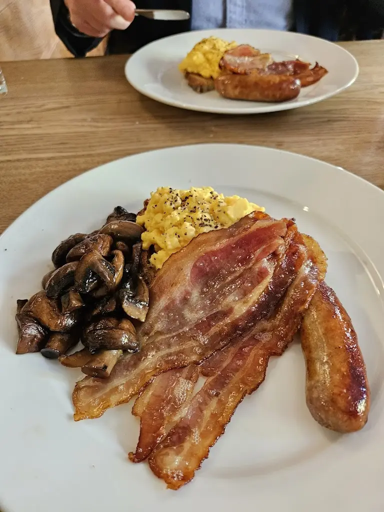 Kiera Bentley_Helen Browning's Royal Oak_Bishopstone_review