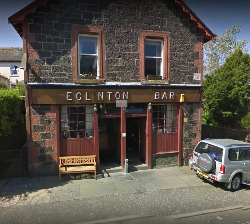 Eglinton Bar restaurant in Skelmorlie
