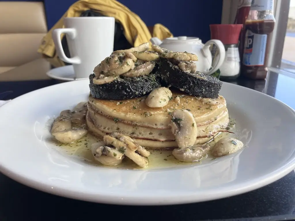 Clare Figgins_The Butcher's Café by McCaskie's_Skelmorlie_review