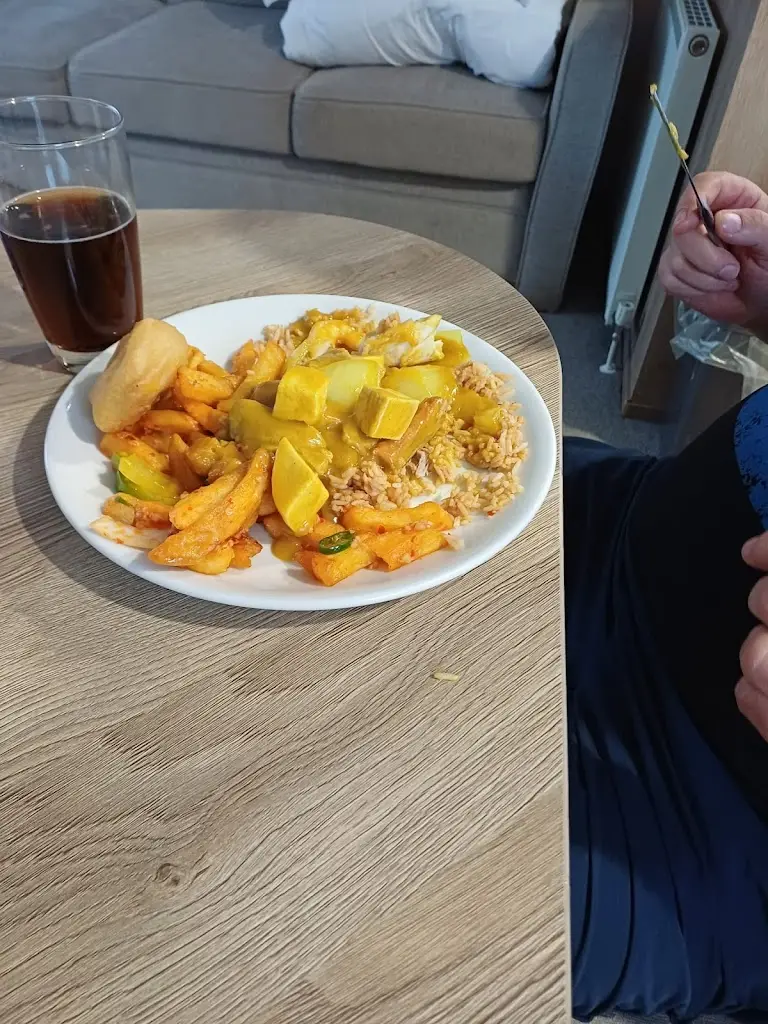 robert black_Skelmorlie Kitchen_Skelmorlie_review