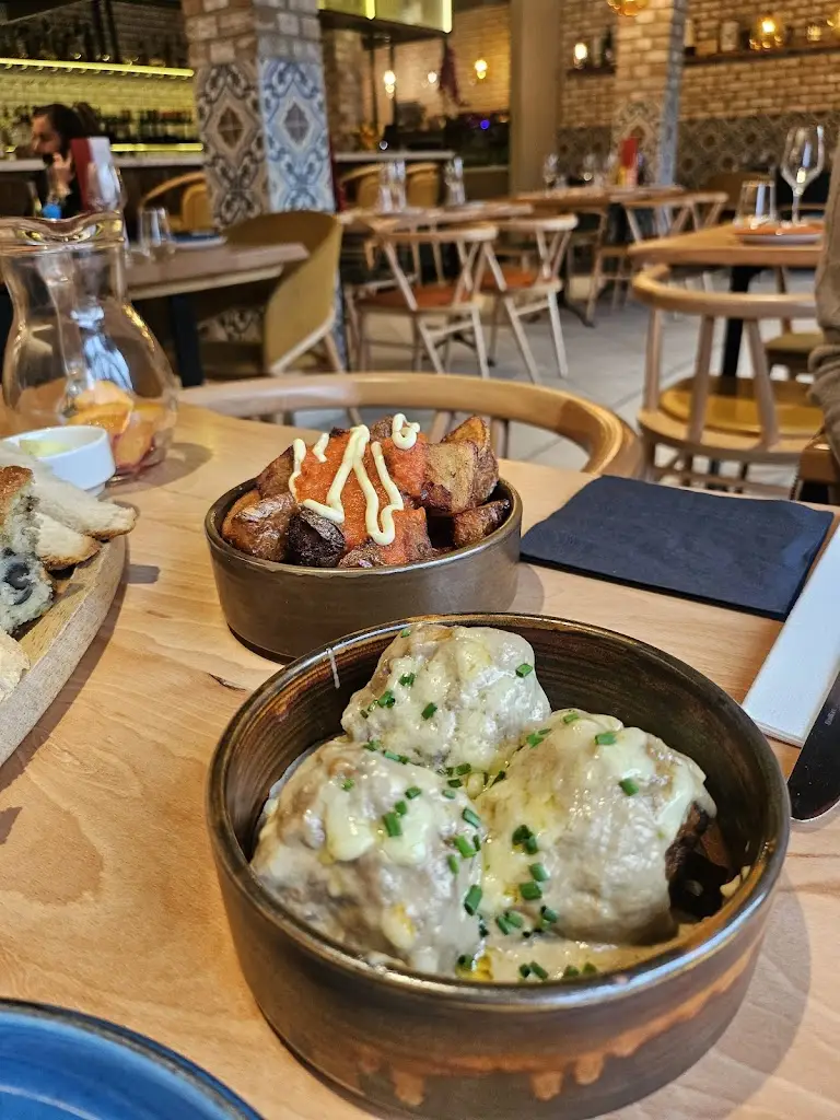 Menu_El Castillo - Tapas Restaurant_Bishop Auckland_image_7