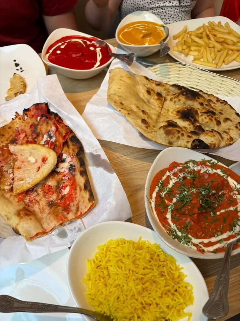 Angus Burnside_Motherland Spice_Saltcoats_recensione