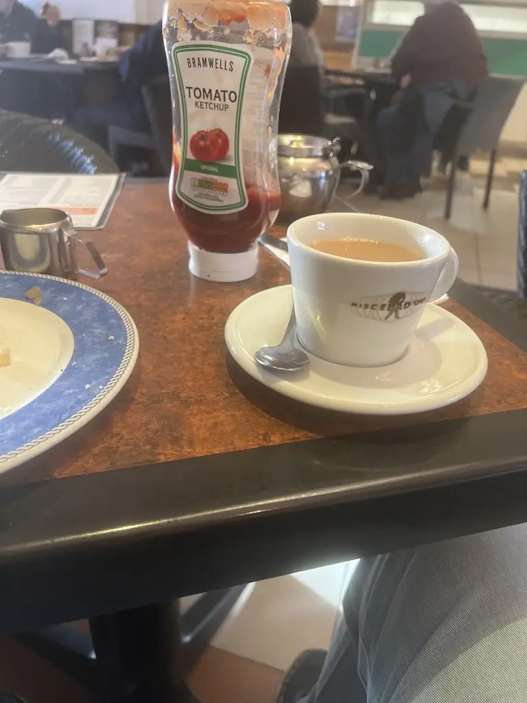 Mike Garrett_Cafe del Greco_Saltcoats_review