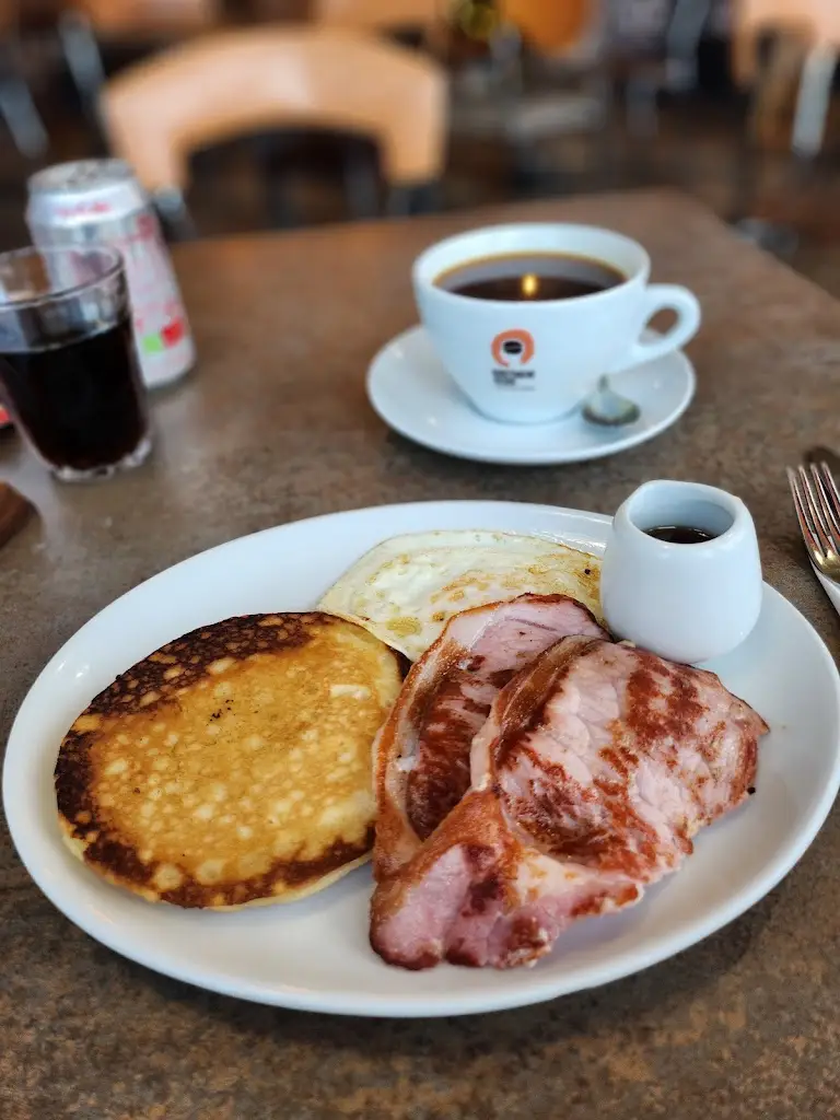 Cafe Melbourne_Saltcoats_slider_image_3