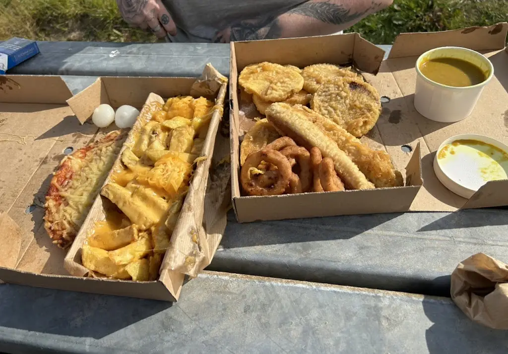 Melbourne Fry_Saltcoats_slider_image_2