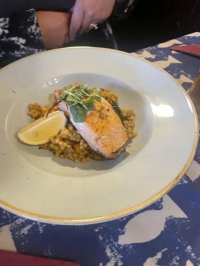 egemen demir_The Lower Deck Seafood Restaurant_Portree_review
