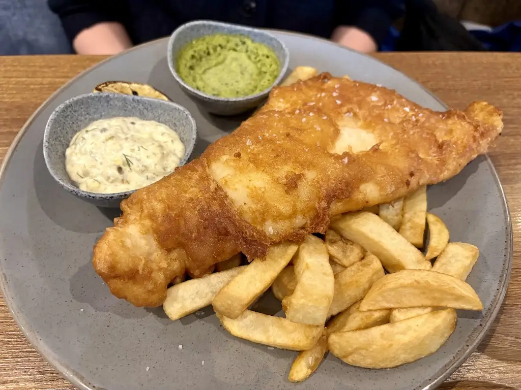 Antlers Bar and Grill_Portree_slider_image_3