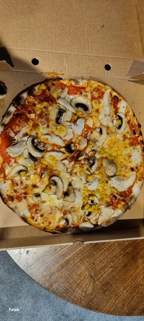 Menu_Pizzaway_Portree_image_7