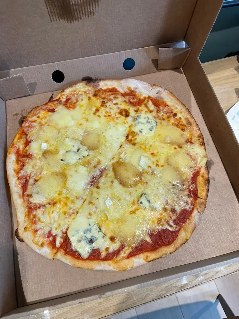 Menu_Pizzaway_Portree_image_8