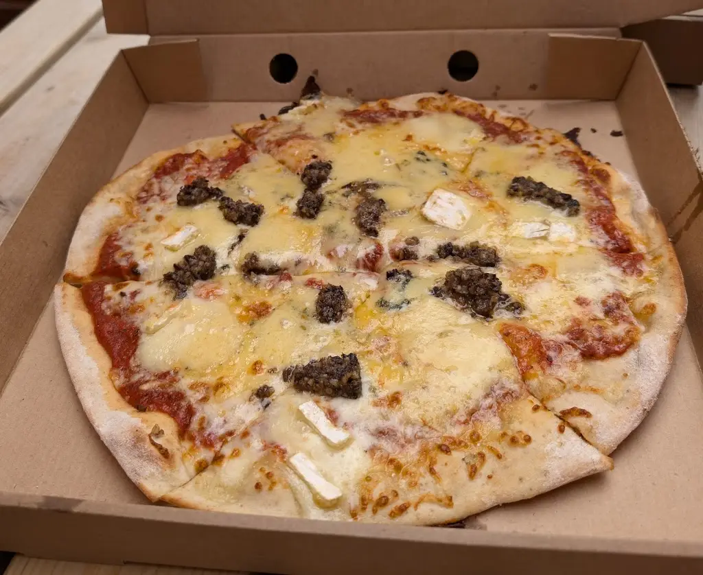 Menu_Pizzaway_Portree_image_9