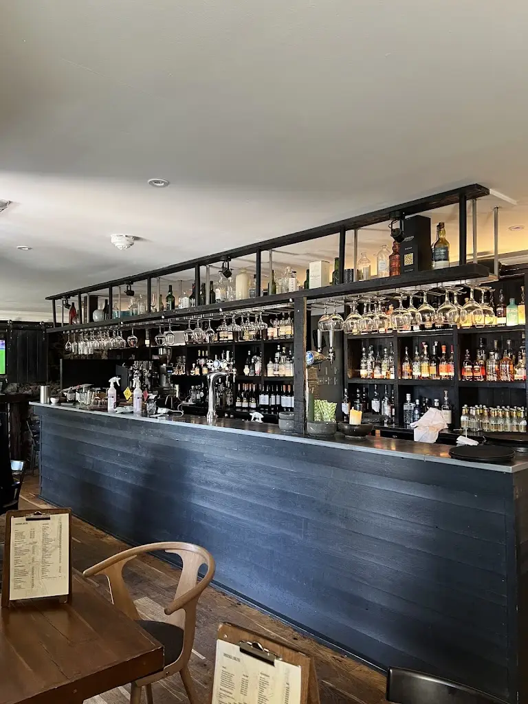 Kara Speck_Merchant Bar_Portree_review