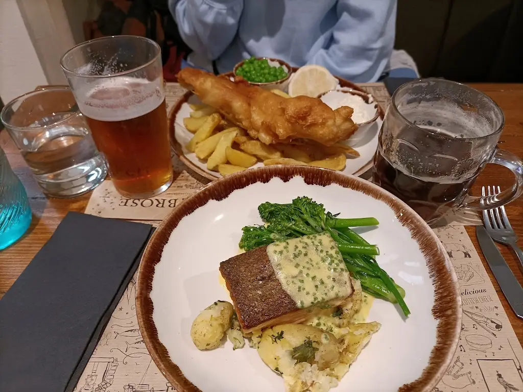 Merchant Bar_Portree_slider_image_2