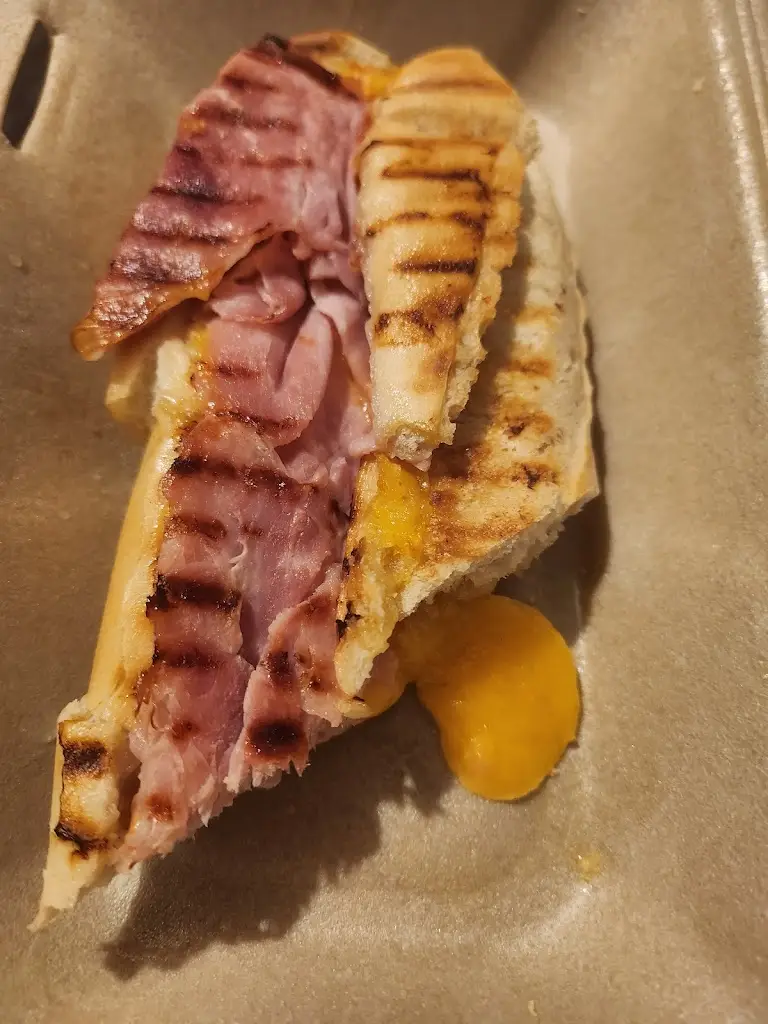 Chito Vera_The Cedarwood Bistro_Rutherglen_Bewertung