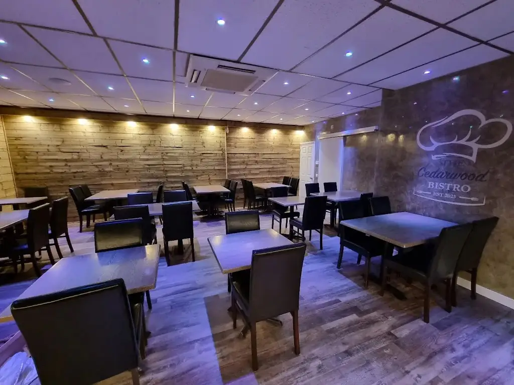 The Cedarwood Bistro_Rutherglen_slider_image_1