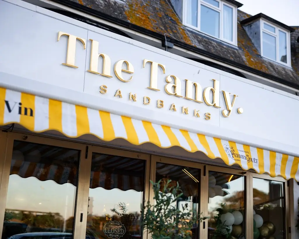 The Tandy Sandbanks_Sandbank_slider_image_1