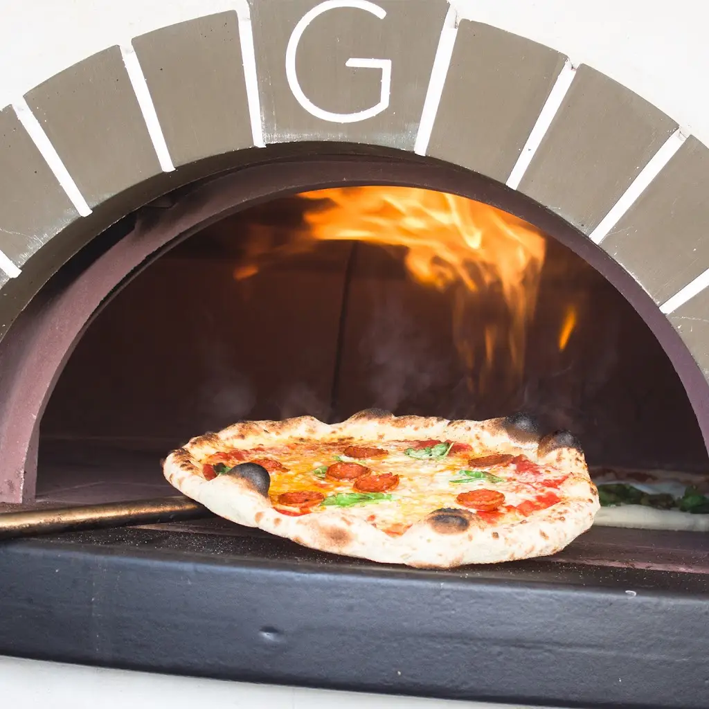 Pizza On The Beach_Sandbank_slider_image_2