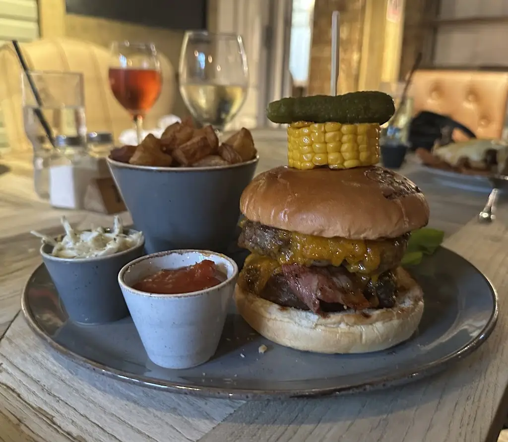 Jonathan S_Bishops Lodge_Bishop Auckland_recensione