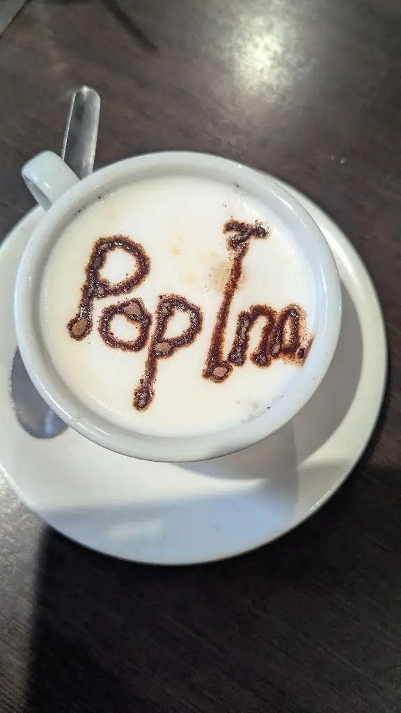 Lee McGill_Pop Inn_Stevenston_review