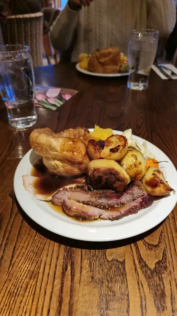 Menu_Red Squirrel_Stevenston_image_5