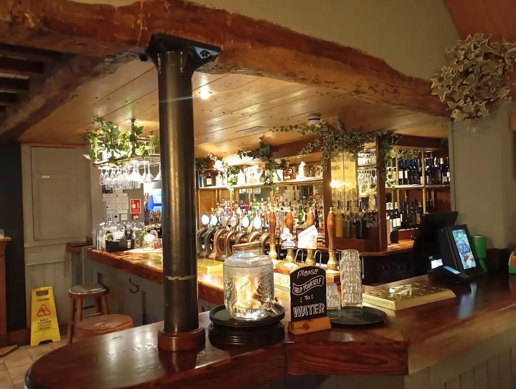 Old Irish Harp Aldridge restaurant in Aldridge