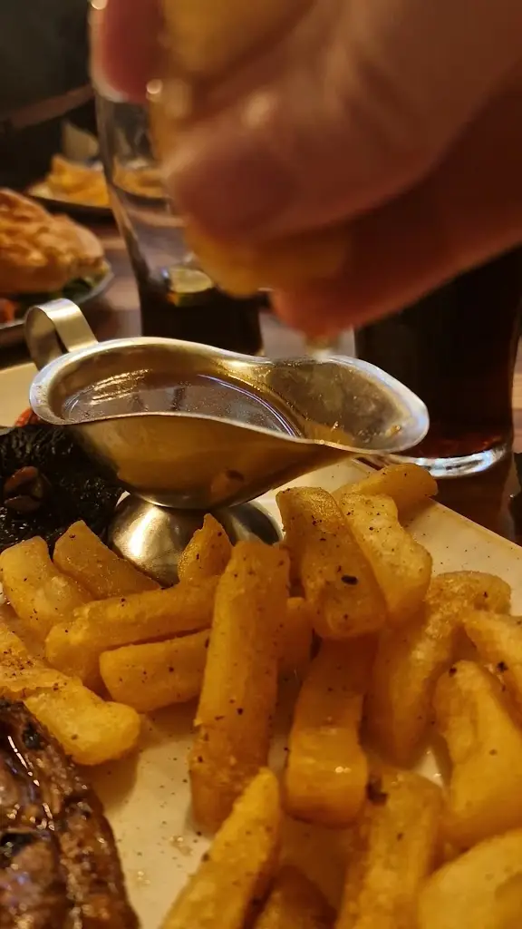 Old Irish Harp Aldridge_Aldridge_slider_image_2