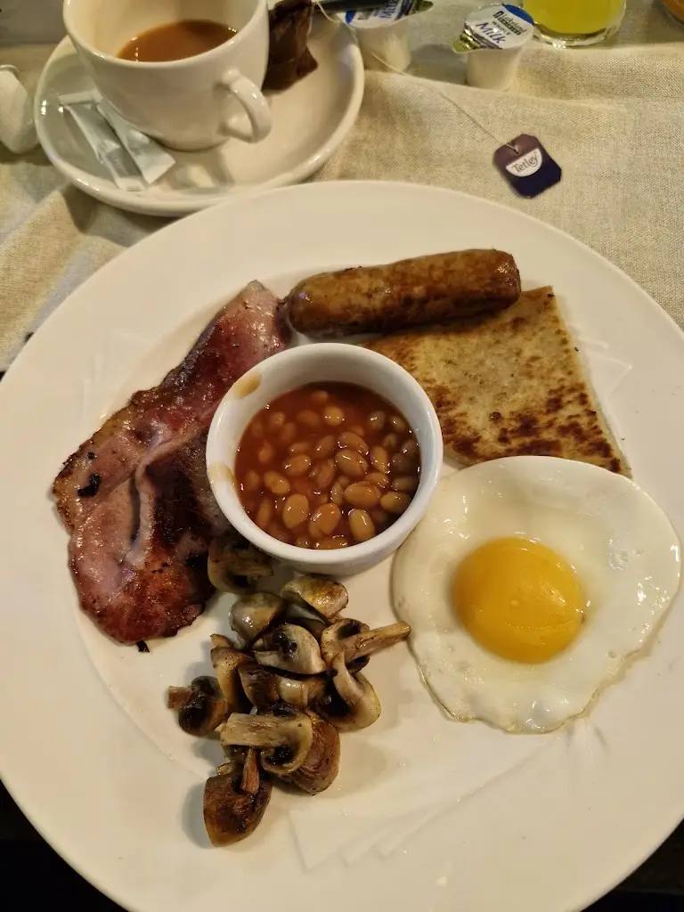 Lorna Frew_Smash’d at Station_Stevenston_review