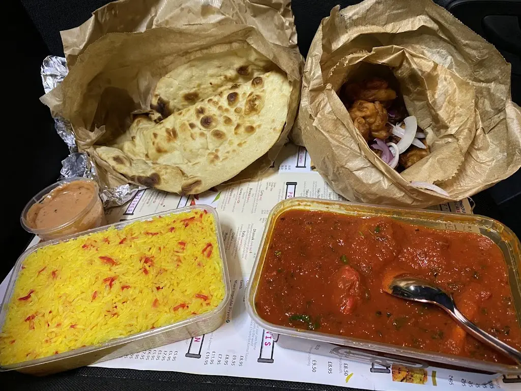 Cafe India_Thornliebank_slider_image_3