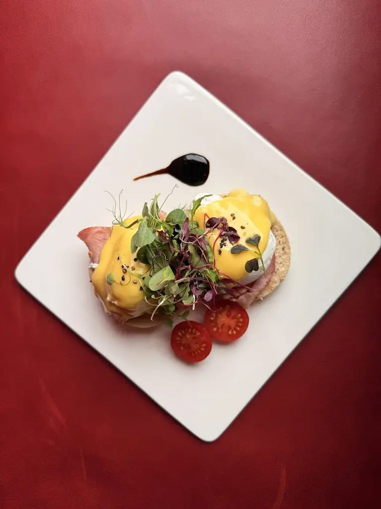 East Market_Thornliebank_slider_image_2