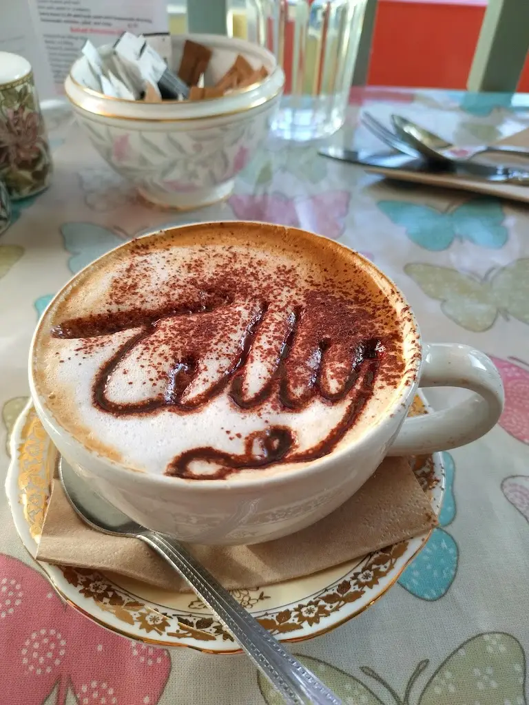 Laura’s Tilly Tearoom_Tillicoultry_slider_image_2