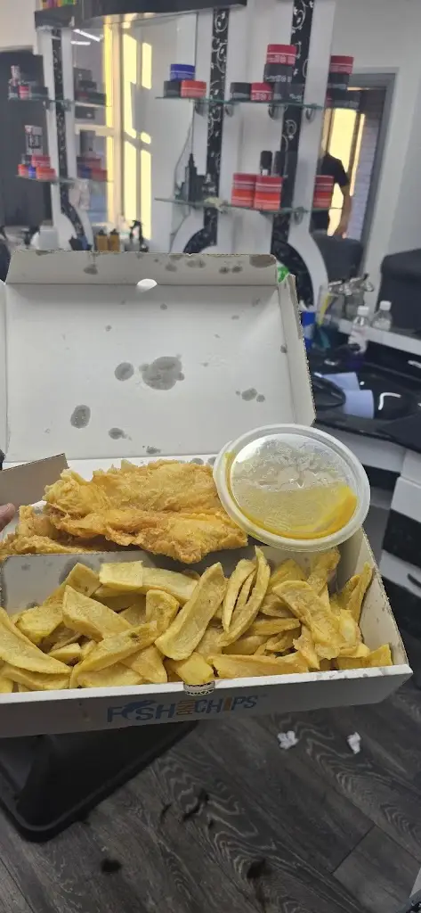 Andro Jack_Fabio's fish and chips_Tillicoultry_review