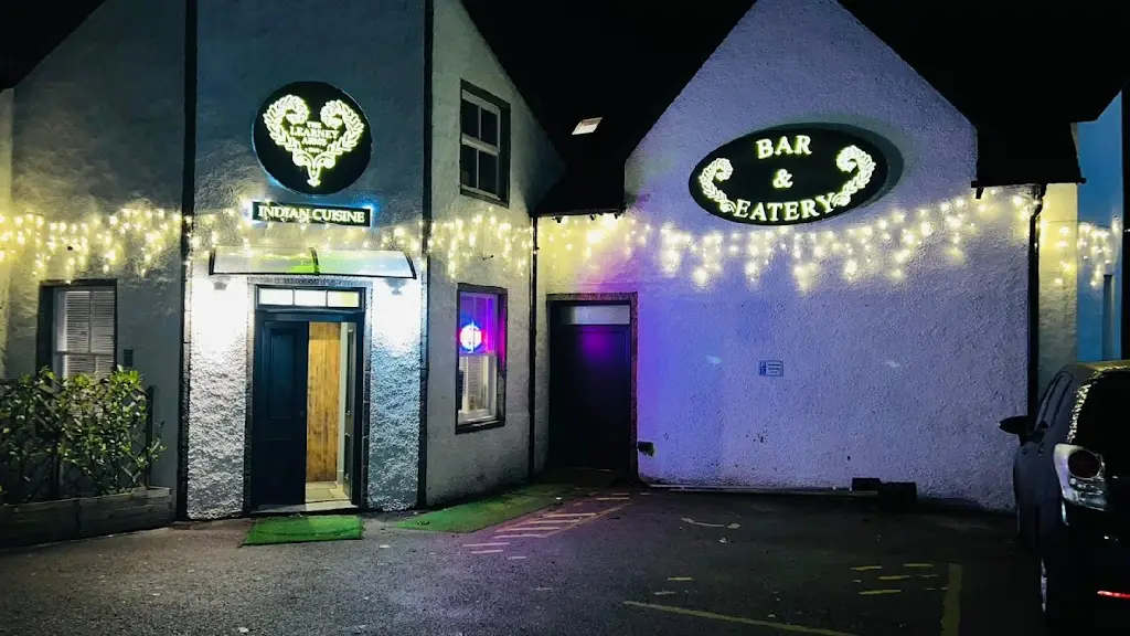 The Learney Arms Indian Restaurant & Bar | Torphins, Royal Deeside_Torphins_slider_image_1