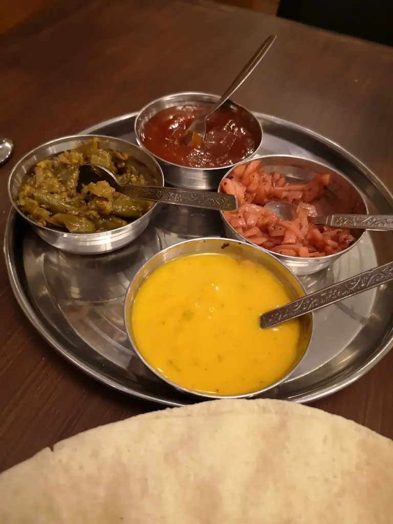 Menu_Fish And Chicken Bar And Curry Club_Tain_image_7