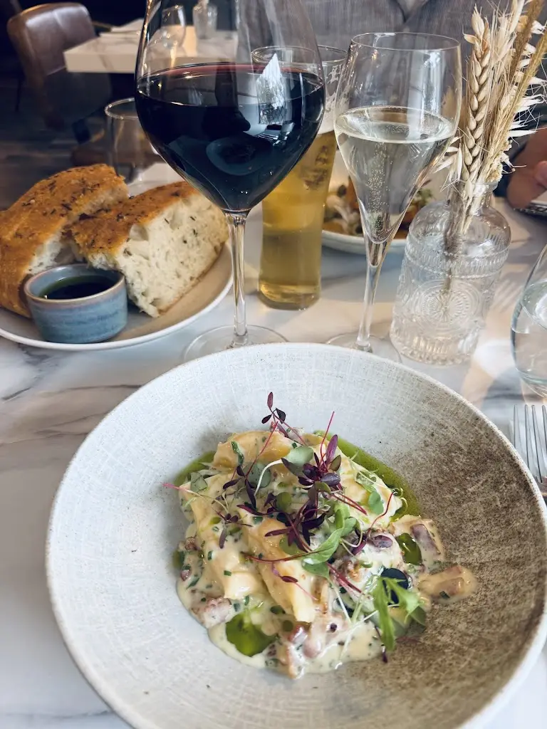 Casa Italian Kitchen_Strathaven_slider_image_2