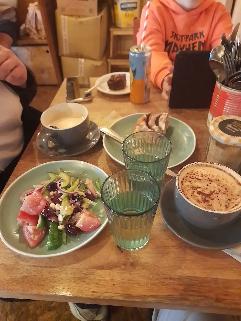 Menu_Roasted_Strathaven_image_8