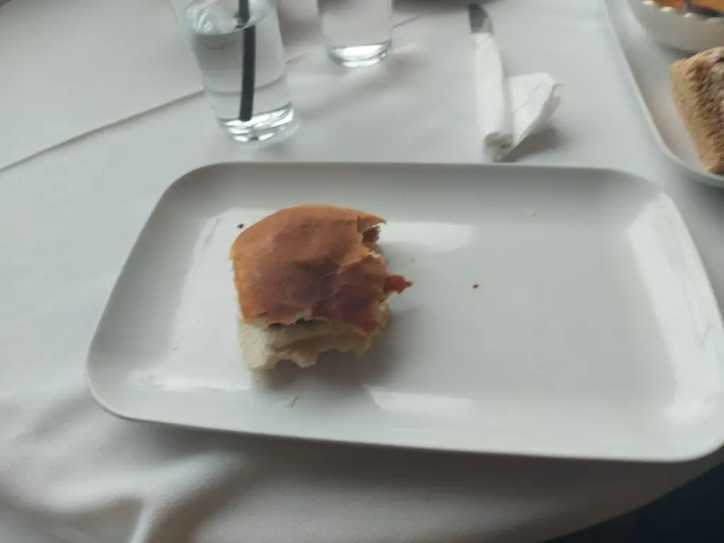 Cameron Smith._Tudor Coffee House_Strathaven_review