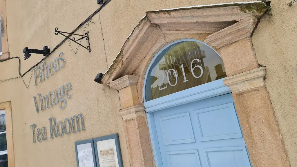 Fifteas Vintage Tea Room restaurant in Bishop Auckland