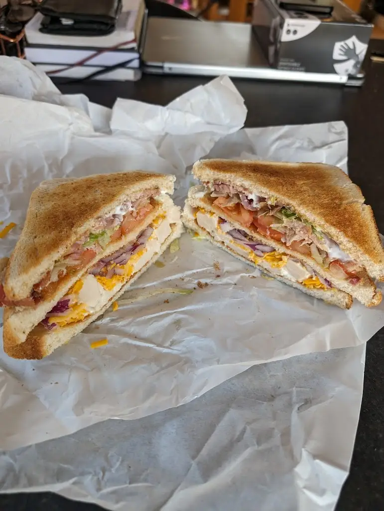 Q's Deli_Strathaven_slider_image_1