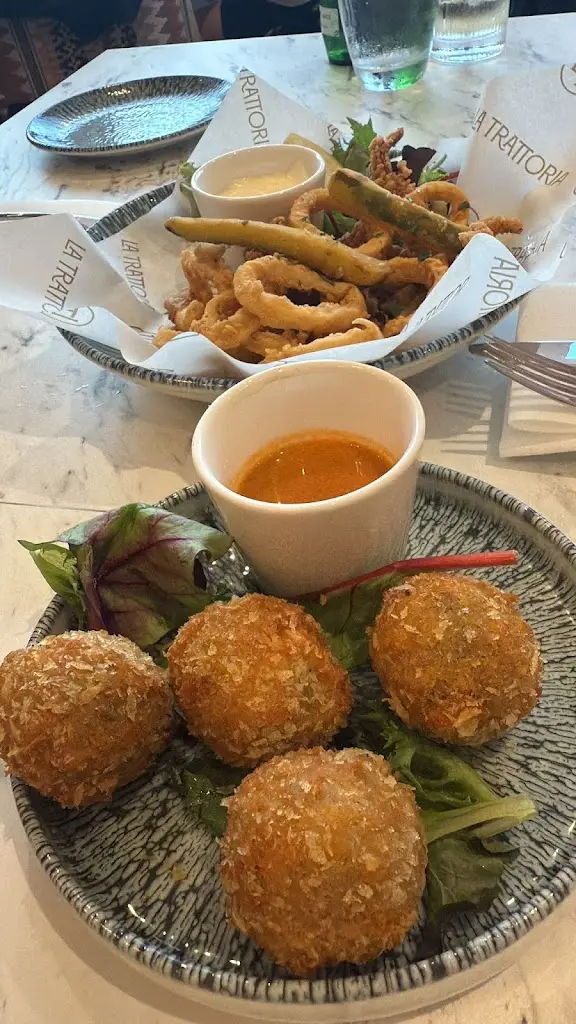 Brooke Cameron_La Trattoria_Tranent_review