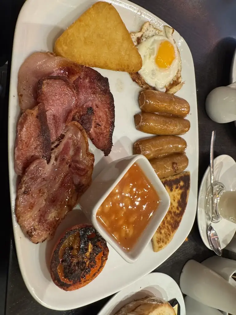 Iv YT_Coffee Lounge_Tranent_review