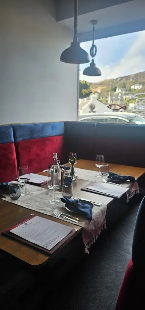 The Red Herring Seafood Restaurant restaurant in Tarbert