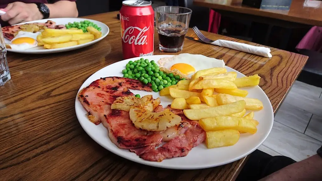 Marine Bistro_Tarbert_slider_image_2