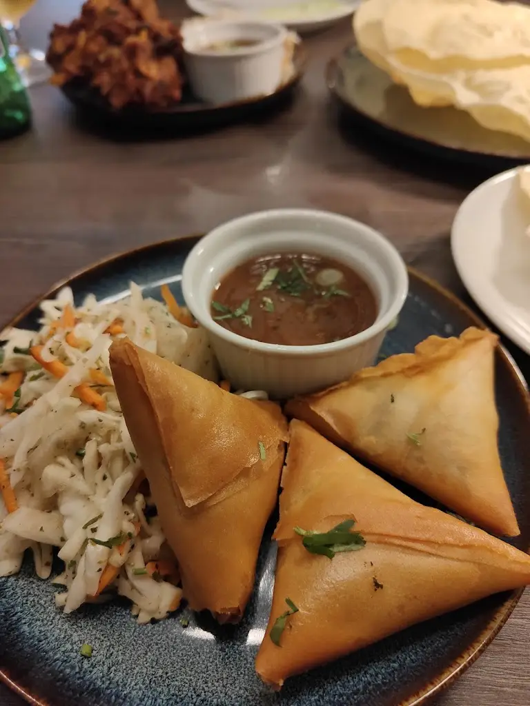 Michael Coleman_FYNE RAJA RESTAURANT_Tarbert_review