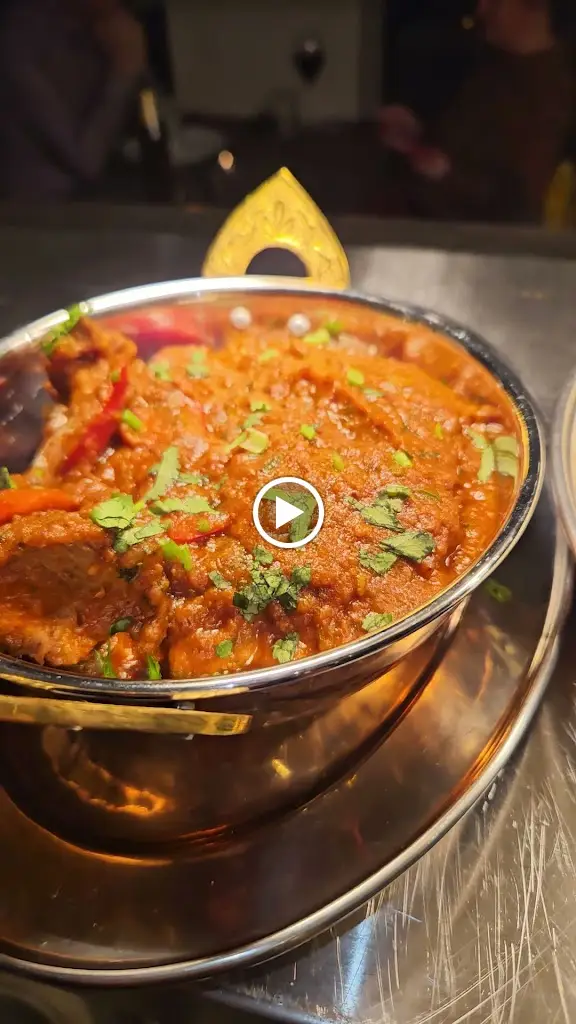 FYNE RAJA RESTAURANT_Tarbert_slider_image_2