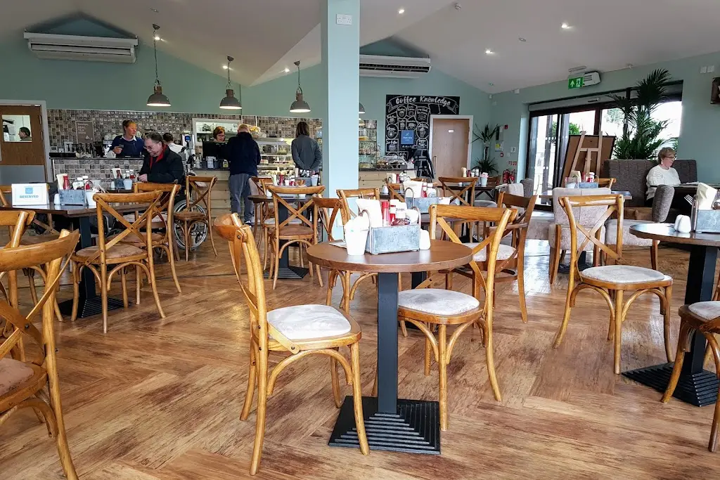 The Waterside Café restaurant in Aldridge