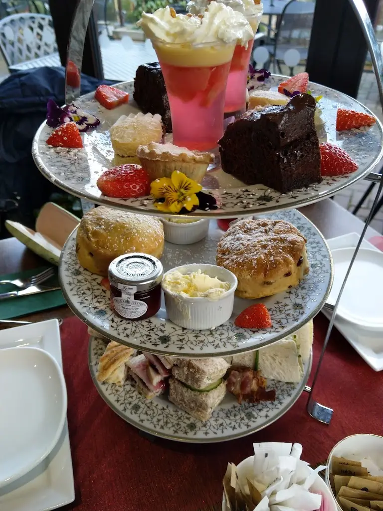 The Waterside Café_Aldridge_slider_image_3