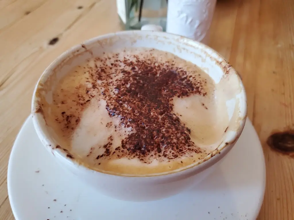 David Curtis_Daisy’s Tea Room_Bishops Lydeard_review