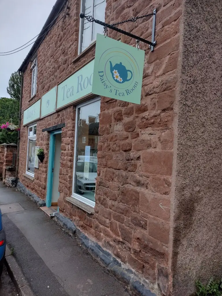 landy rover_Daisy’s Tea Room_Bishops Lydeard_review