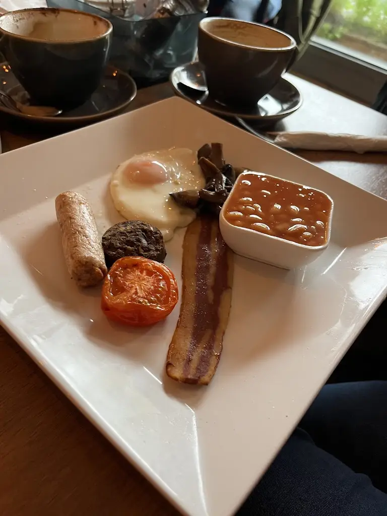 Christine_The Water Trough Cafe & Bar_Waterfoot_review