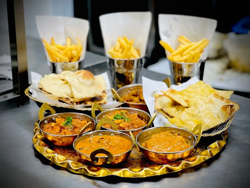 3idiots Troon_Troon_slider_image_2