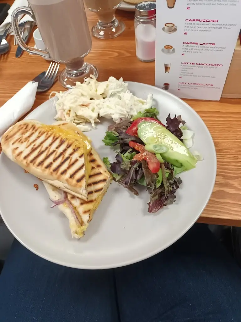 Menu_4U Bistro_Thurso_image_3